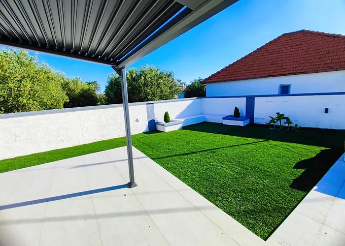 Polis Вилла Policnik