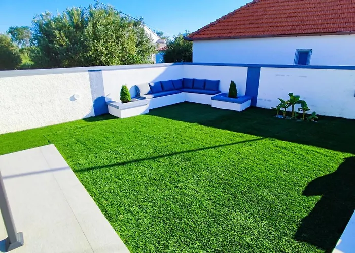 Polis Вилла Policnik